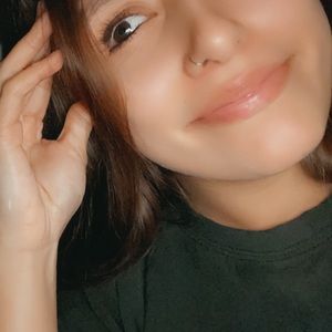 Meet your Posher, Annie